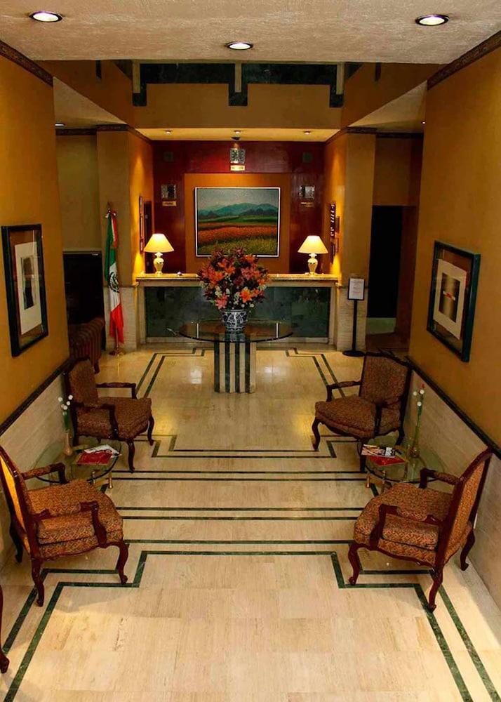佩德雷加尔皇宫酒店 墨西哥城 外观 照片